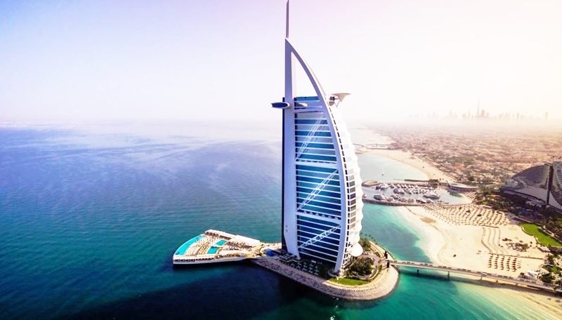 10-top-luxury-hotels-in-dubai-burj-al-arab-toni-payne-travel