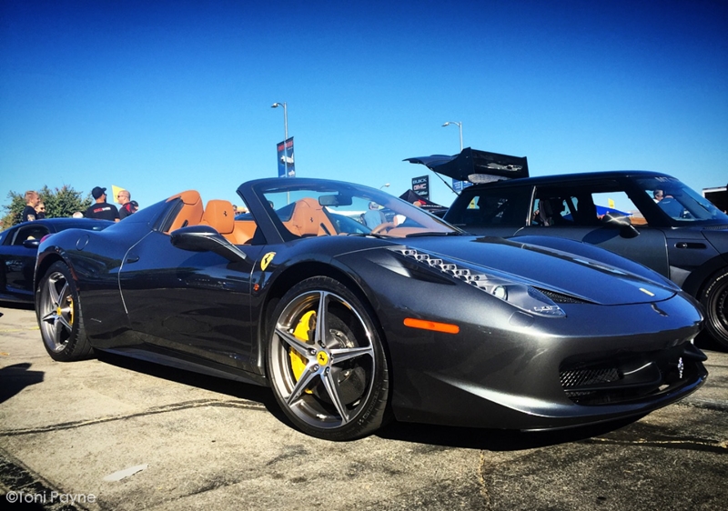 scs-ferrari-458-spider-grey-side-view-toni-payne