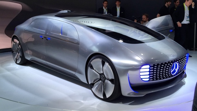 mercedes-self-driving-car-f015